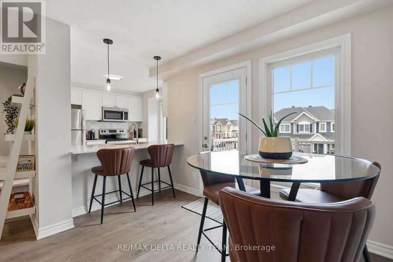 29616626/372-willow-aster-circle/avalon-west/ottawa/ontario/K4A1C8_11