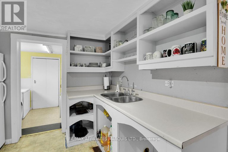 29112425/4872-nine-mile-road/south-glengarry-charlottenburgh-twp/south-glengarry/ontario/K0C1S0_11