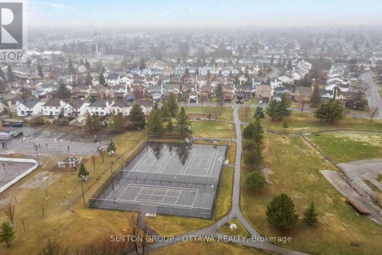 29615591/540-des-conifers-crescent/fallingbrookgardenway-south/ottawa/ontario/K4A3E2_49