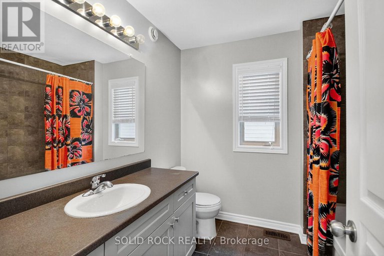 29092513/118-wilhelmina-place/riverside-southgloucester-glen/ottawa/ontario/K4M0B4_38