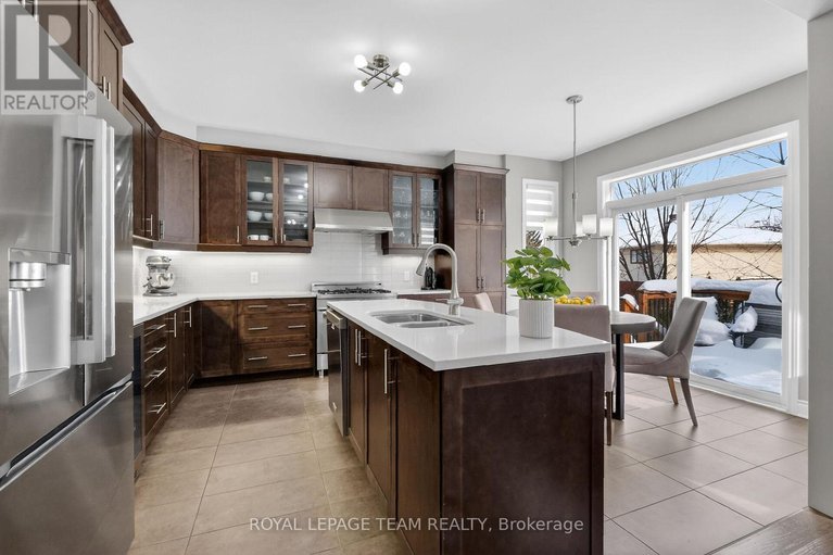 29368970/326-eucalyptus-circle/stittsville-north/ottawa/ontario/K2S1B9_5