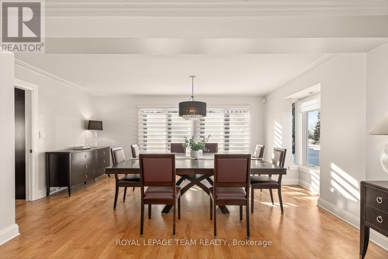 29351865/230-sandridge-road/rockcliffe/ottawa/ontario/K1L5A2_12