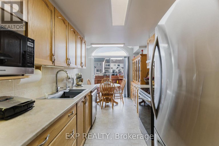 29137767/2274-brockstone-crescent/avalon-east/ottawa/ontario/K4A4V3_14