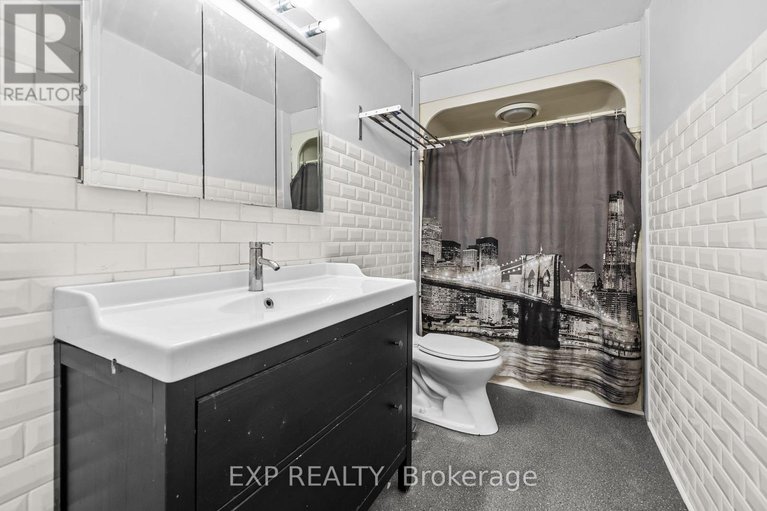 29237589/3746-campbellcroft-road/osgoode/ottawa/ontario/K0A2W0_17