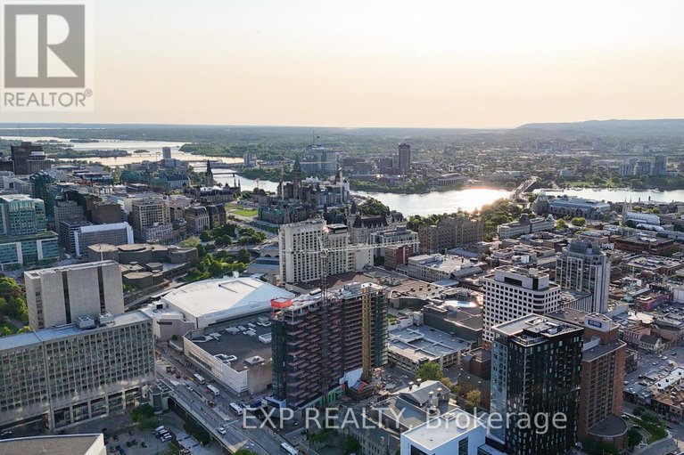28480510/2606-242-rideau-street/sandy-hill/ottawa/ontario/K1N0B7_28