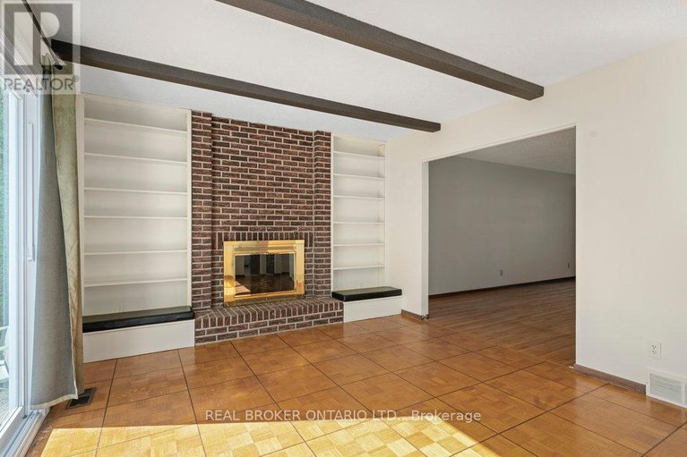 28986692/60-westpark-drive/blackburn-hamlet/ottawa/ontario/K1B3E5_15