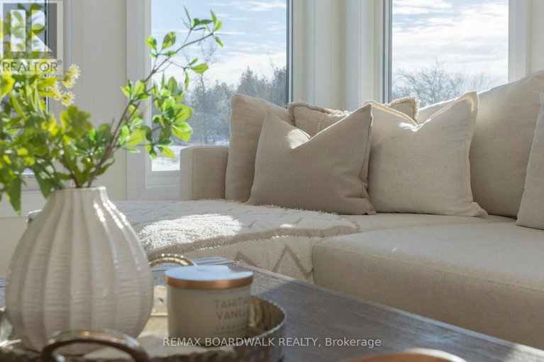 29262950/205-westar-farm-way/remainder-of-stittsville-area/ottawa/ontario/K0A1B0_23