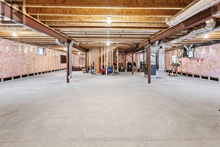 29042770/28-dun-skipper-drive/blossom-parkkemp-parkfindlay-creek/ottawa/ontario/K1X0J3_29