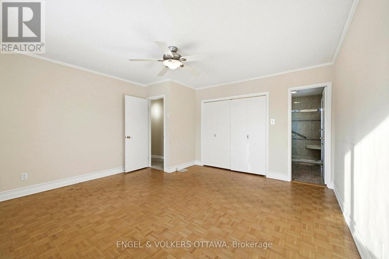 29371717/49-inverness-avenue/borden-farmstewart-farmcarleton-heightsparkwood-hills/ottawa/ontario/K2E6N6_17