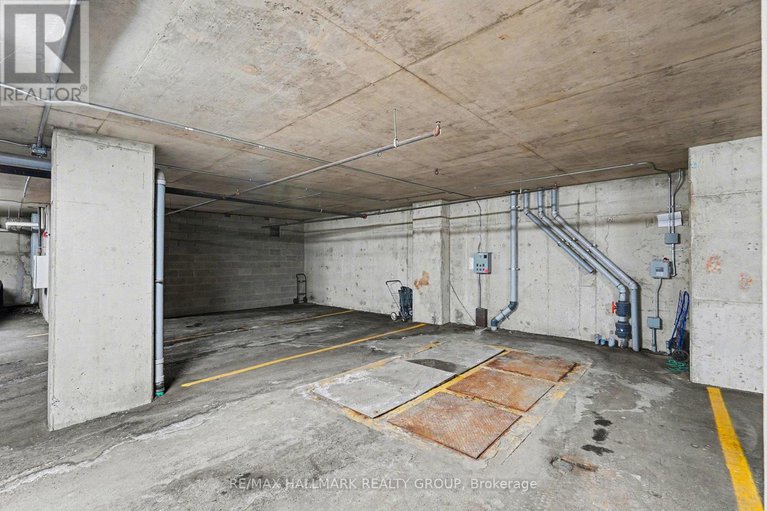 29358545/315-205-bolton-street/lower-townbyward-market/ottawa/ontario/K1N1K7_23