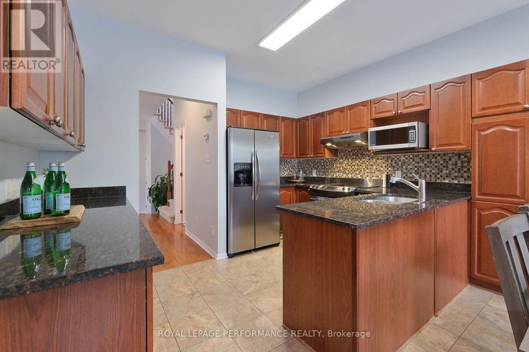 28796895/1038-fieldfair-way/notting-hillsummerside/ottawa/ontario/K4A0E2_10