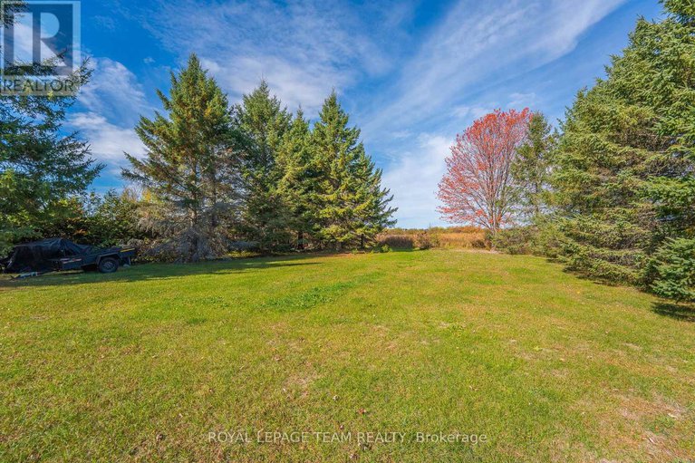 28996461/106-porcupine-trail/dunrobin-shores/ottawa/ontario/K0A1T0_48