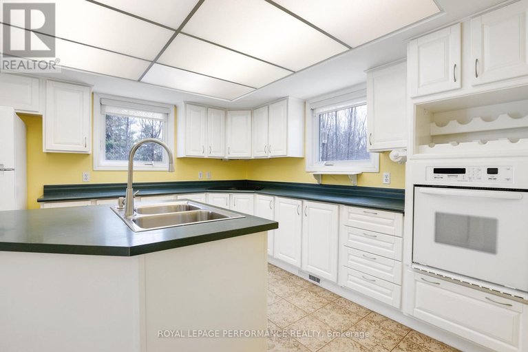 29658263/108-felton-crescent/russell-twp/russell/ontario/K4R1E5_5