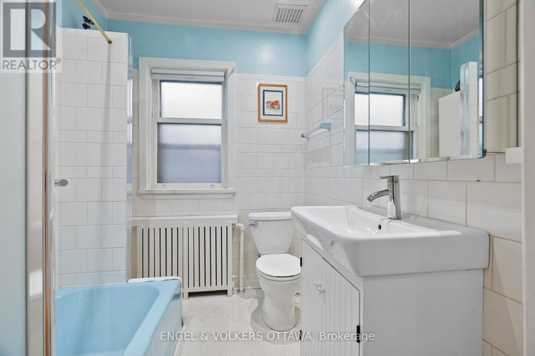 28607993/30-belmont-avenue/old-ottawa-southrideau-gardens/ottawa/ontario/K1S0V1_19