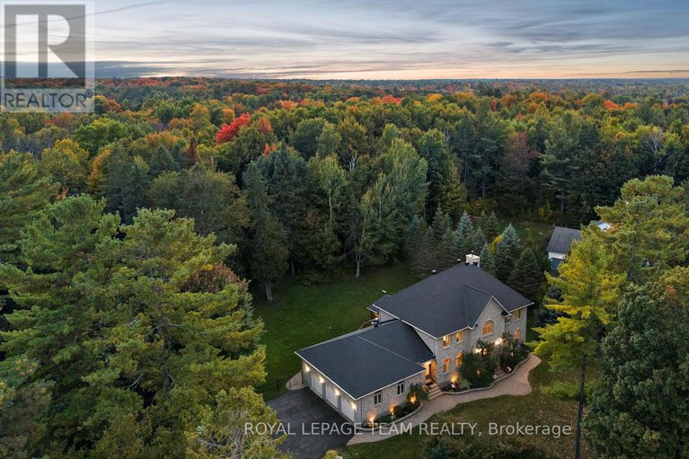 29150500/51-marchvale-drive/rural-kanata-central/ottawa/ontario/K2W1C1_3