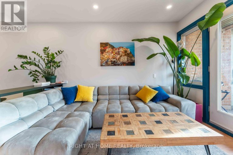 29450366/6-2-columbus-avenue/overbrook/ottawa/ontario/K1K1R3_9