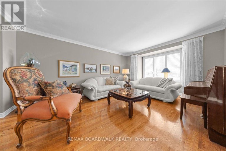 29646318/1594-meadowfield-place/chapel-hill/ottawa/ontario/K1C5V6_6