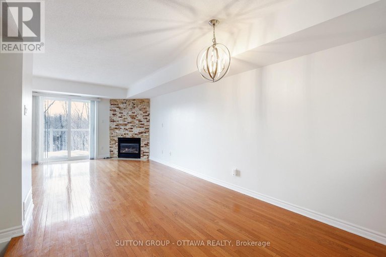 29373645/115-tall-pines-private/leslie-park/ottawa/ontario/K2H1H1_11