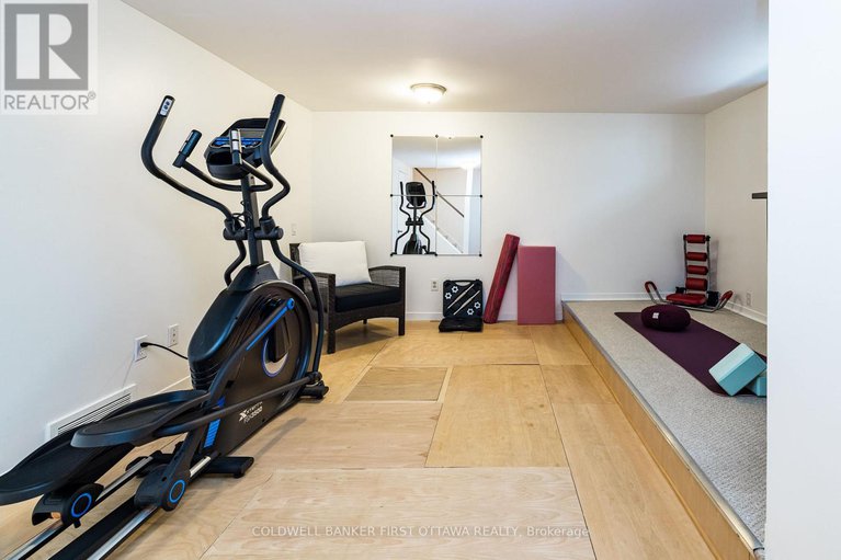 29424384/309-kintyre-private/carleton-square/ottawa/ontario/K2C3M6_29