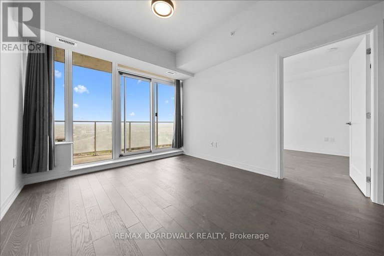 29646947/3705-805-carling-avenue/west-centre-town/ottawa/ontario/K1Z2K4_16