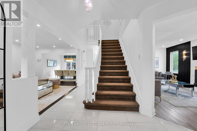 28504074/2163-johnston-road/hunt-club-park/ottawa/ontario/K1G5K2_11