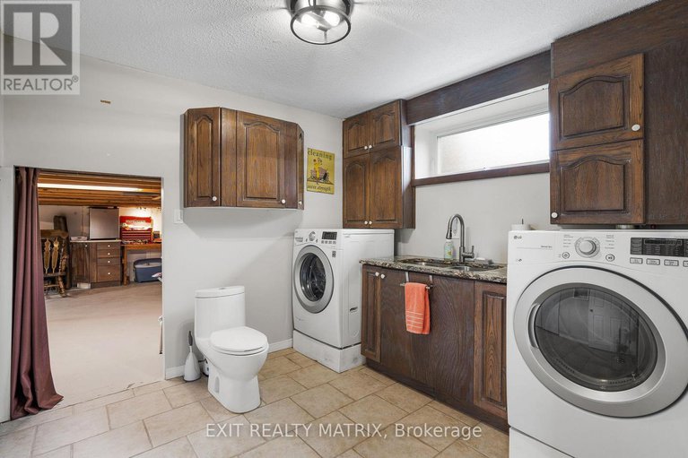 28299942/510-parisien-street/hawkesbury/hawkesbury/ontario/K6A3B6_25