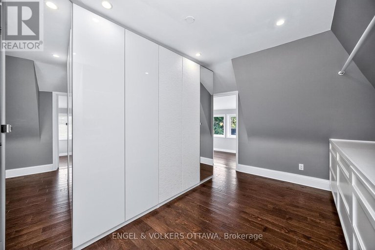 28640423/172-cartier-street-n/ottawa-centregolden-triangle/ottawa/ontario/K2P1K9_32