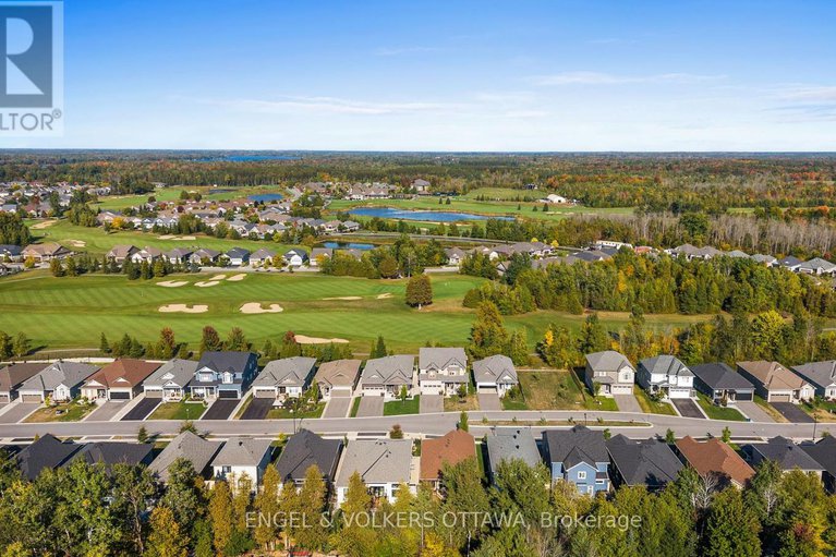 28965370/213-blackhorse-drive/north-grenville-twp-kemptville-south/north-grenville/ontario/K0G1J0_45