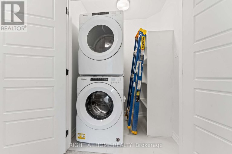 29129692/721-rouncey-road/emerald-meadowstrailwest/ottawa/ontario/K2V0S5_34