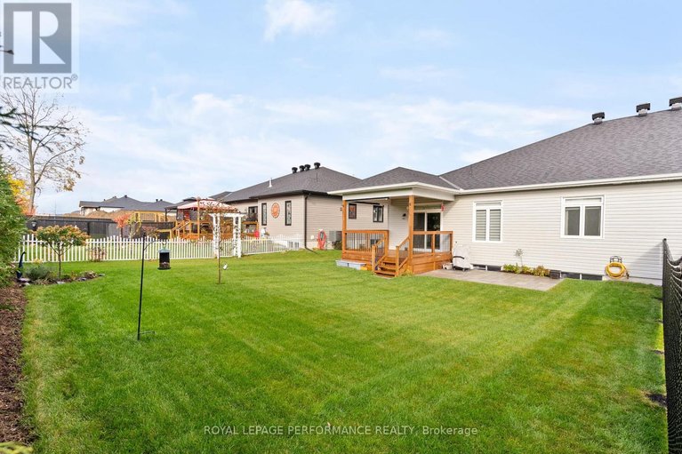 29626647/42-forrester-way/long-sault/south-stormont/ontario/K0C1P0_38