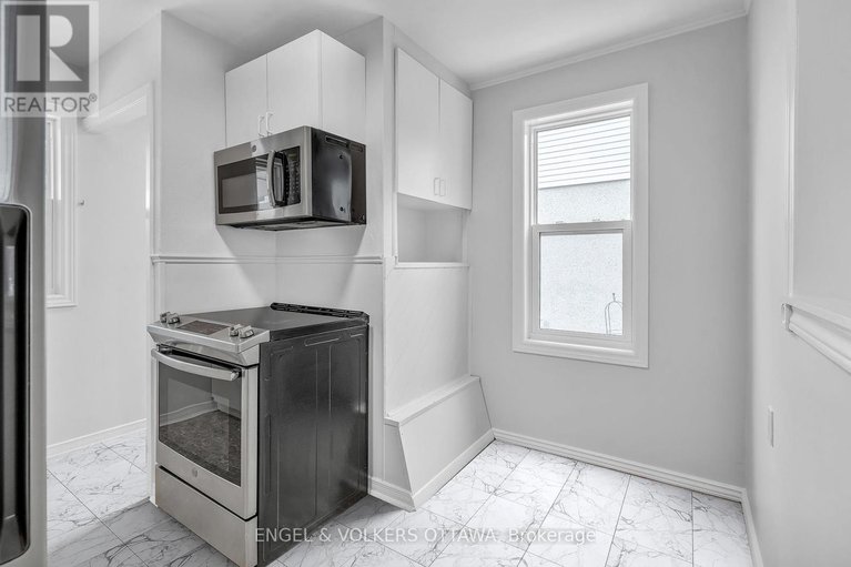 28177726/141-crerar-avenue/carlington/ottawa/ontario/K1Z7P4_12