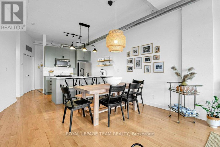 28546947/604-320-parkdale-avenue/ottawa-west/ottawa/ontario/K1Y4X9_14