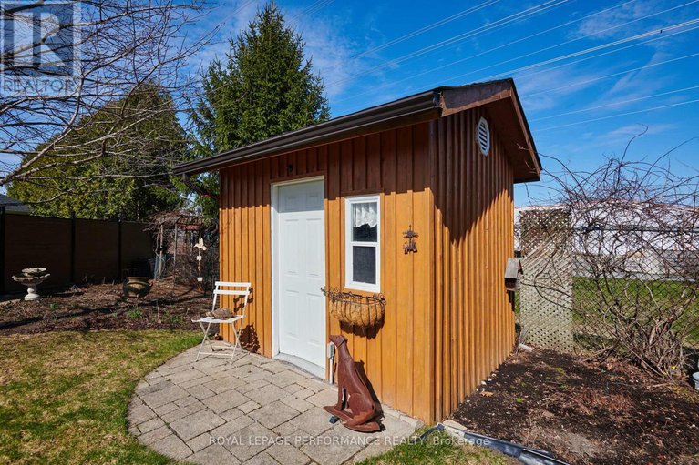 29647824/2104-liska-street/avalon-east/ottawa/ontario/K4A4J6_38