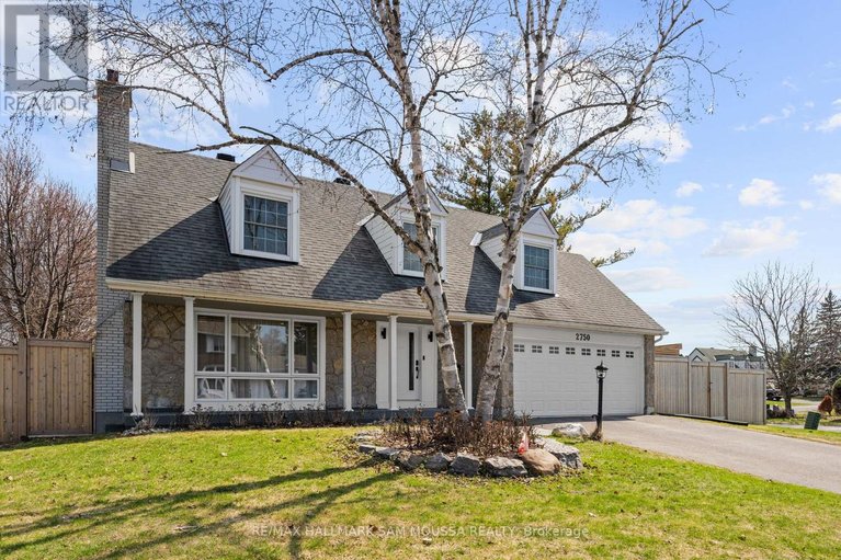 29677666/2750-consul-avenue/bruce-farmgraham-parkqualicumbellands/ottawa/ontario/K2H7H7_3