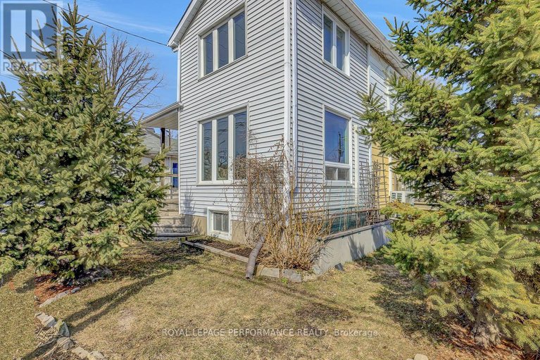 29581422/1141-north-river-road/overbrook/ottawa/ontario/K1K3W4_36