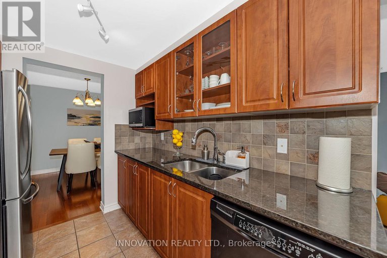28918132/146-silvermoon-crescent/avalon-east/ottawa/ontario/K4A0P5_12