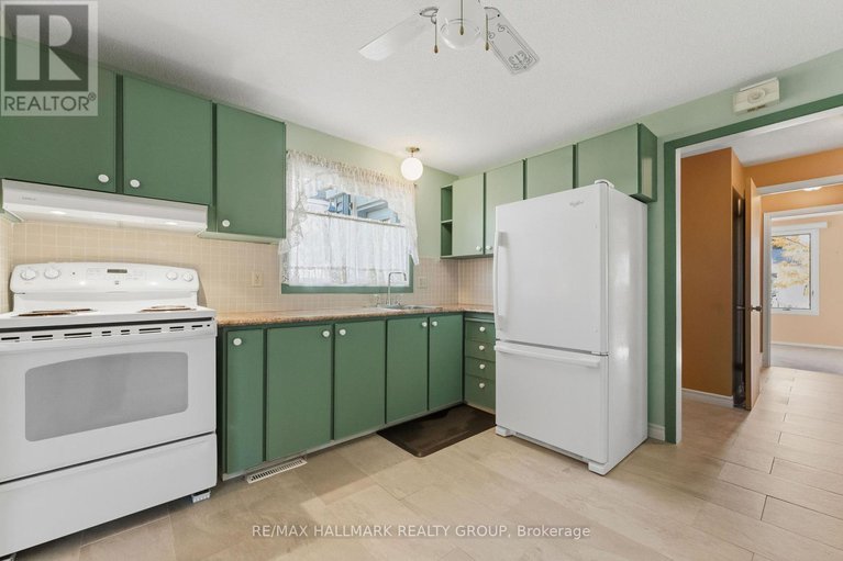 29120636/1884-elmridge-drive/beacon-hill-south/ottawa/ontario/K1J6R7_10