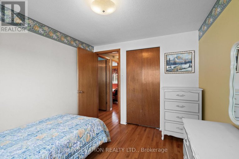 28409524/40-hadley-circle/bells-corners/ottawa/ontario/K2H6N9_19