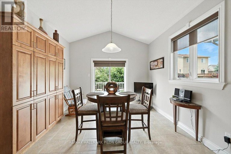 28557335/128-topaze-crescent/town-of-rockland/clarence-rockland/ontario/K4K0E3_10