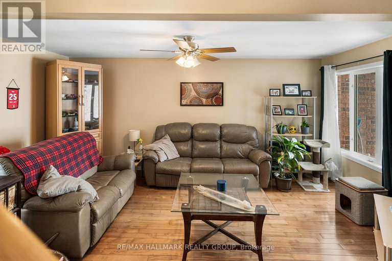 29405879/857-nesting-way-nw/fallingbrookgardenway-south/ottawa/ontario/K4A3X3_7