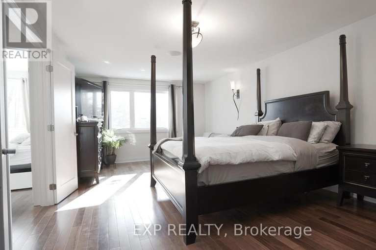 28293980/17-chesswood-court/pineglencountry-place/ottawa/ontario/K2E7E3_21