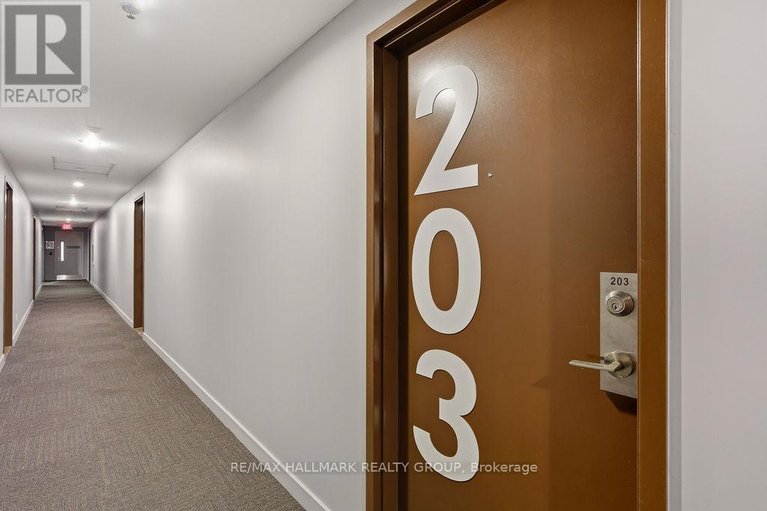 29473230/203-360-mcleod-street/ottawa-centre/ottawa/ontario/K2P1A9_5