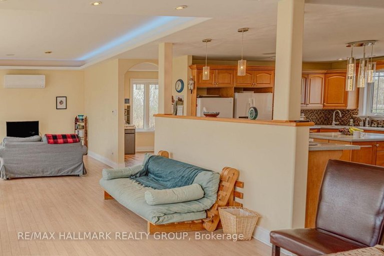 29654321/21-skeel-court/btwn-franktown-rd-fallowfield-rd/ottawa/ontario/K0A1B0_4