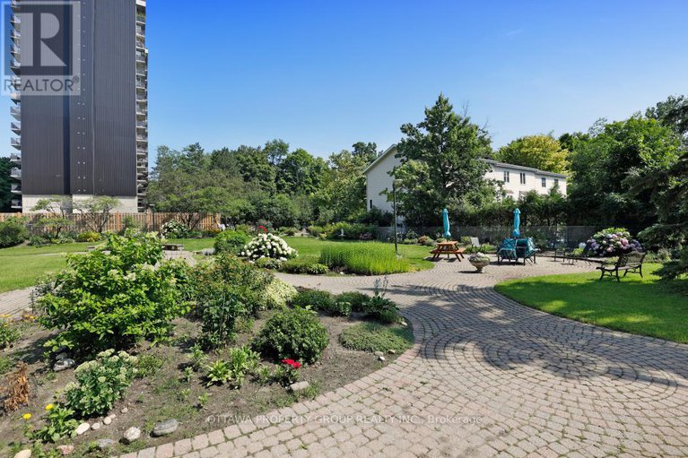 29078374/913-555-brittany-drive/viscount-alexander-park/ottawa/ontario/K1K4C5_20