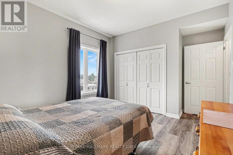 29229711/208-1026-laurier-street/town-of-rockland/clarence-rockland/ontario/K4K1V6_19