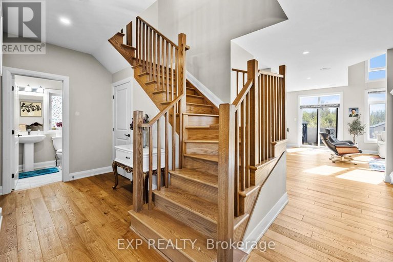 28309333/320-serenade-crescent/riverside-southgloucester-glen/ottawa/ontario/K1X0B9_17