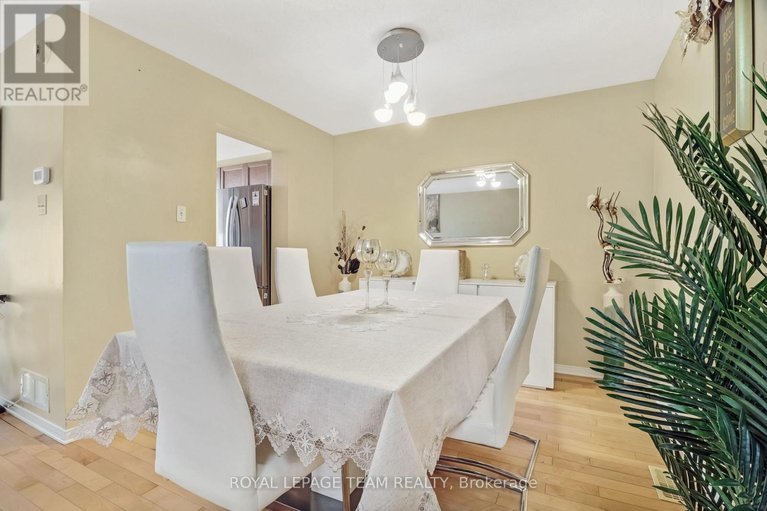 29575284/2362-bois-vert-place/avalon-east/ottawa/ontario/K4A4V1_17