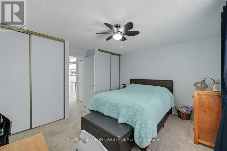 28959855/6420-bilberry-drive/orleans-wood/ottawa/ontario/K1C4P3_16