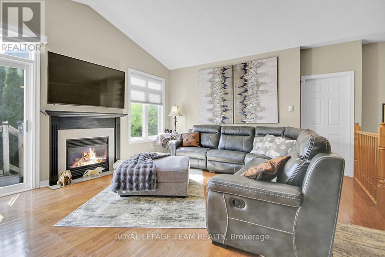 28626889/48-village-walk/manotick-village-manotick-estates/ottawa/ontario/K4M1L1_3