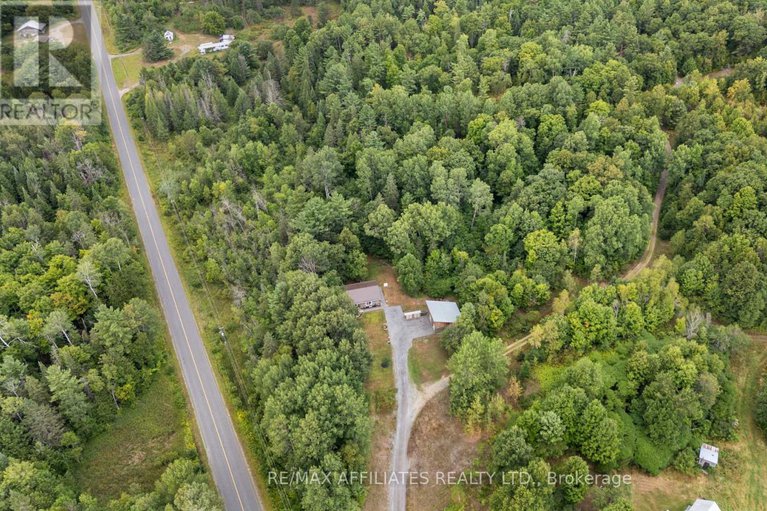 28768998/788-french-line-road/lanark-highlands-darling-twp/lanark-highlands/ontario/K0G1K0_42